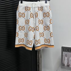 Gucci graffiti-print knit shorts