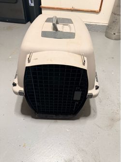 Small dog or cat crate