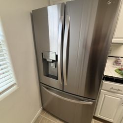 LG French Door Refrigerator , Stainless Steel Finish  