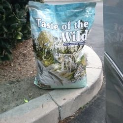 Adult Dry Dog Food 28lbs