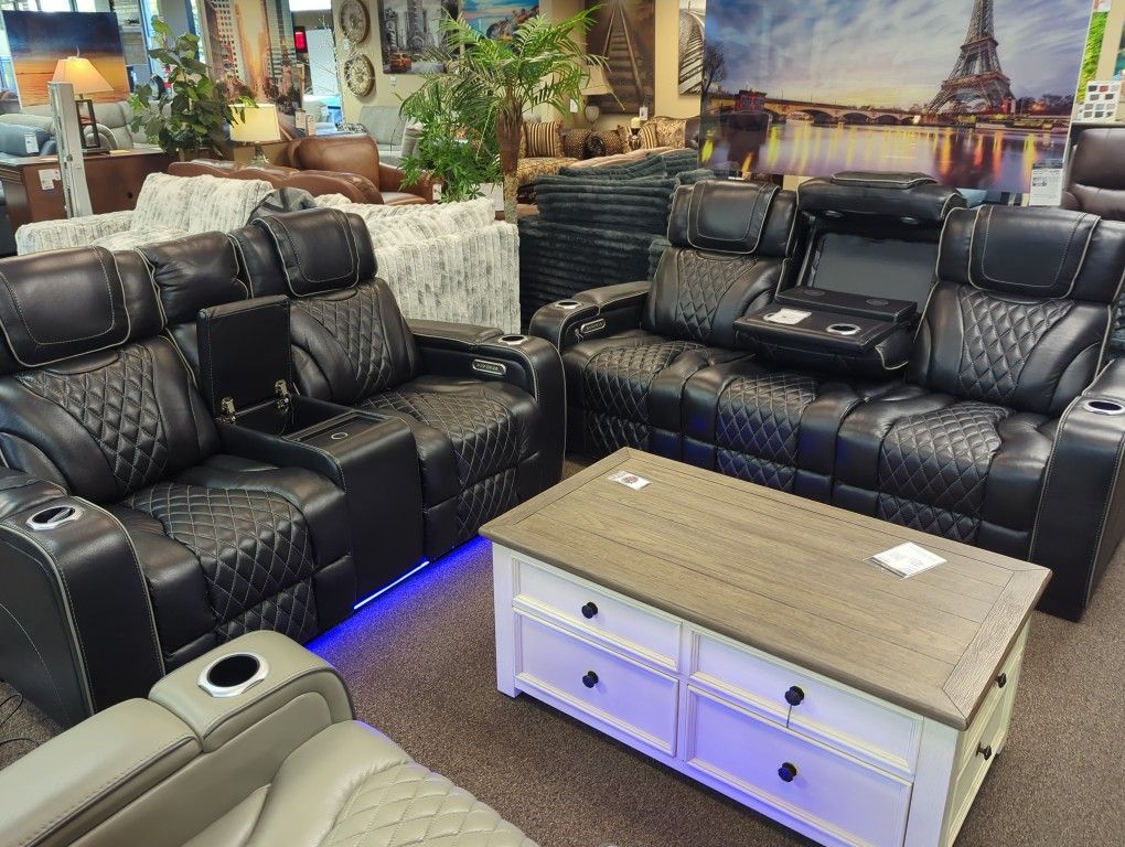 LEATHER POWER RECLINING SOFA AND LOVESEAT W/MASSAGE