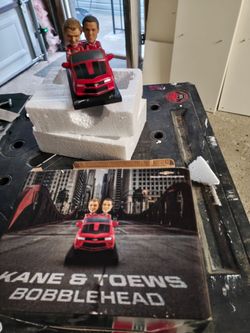 Kane & Toews Chicago Blackhawks Bobblehead
