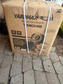YARDMAX 5.0 cu ft 3/4 HP Concrete Mixer