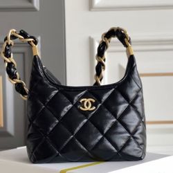 CHANEL 24A diamond check gold buckle leather chain sheepskin cross-body handbag women's black(20)27