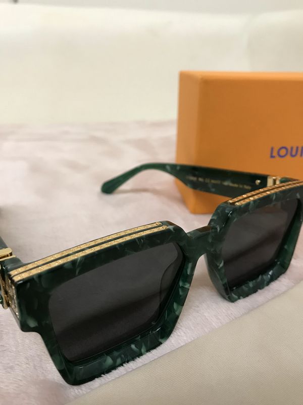 Louis Vuitton Millionaires 1.1 Virgil Abloh Green Very rare for Sale in Orlando, FL - OfferUp