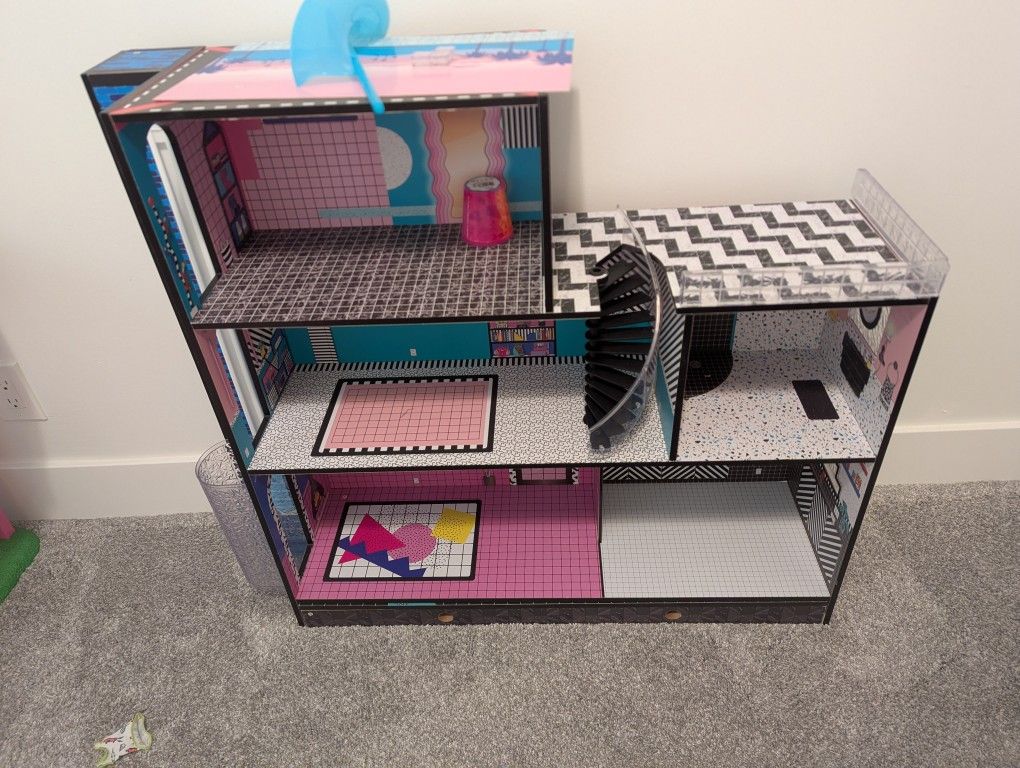 LOL Surprise Dream House 