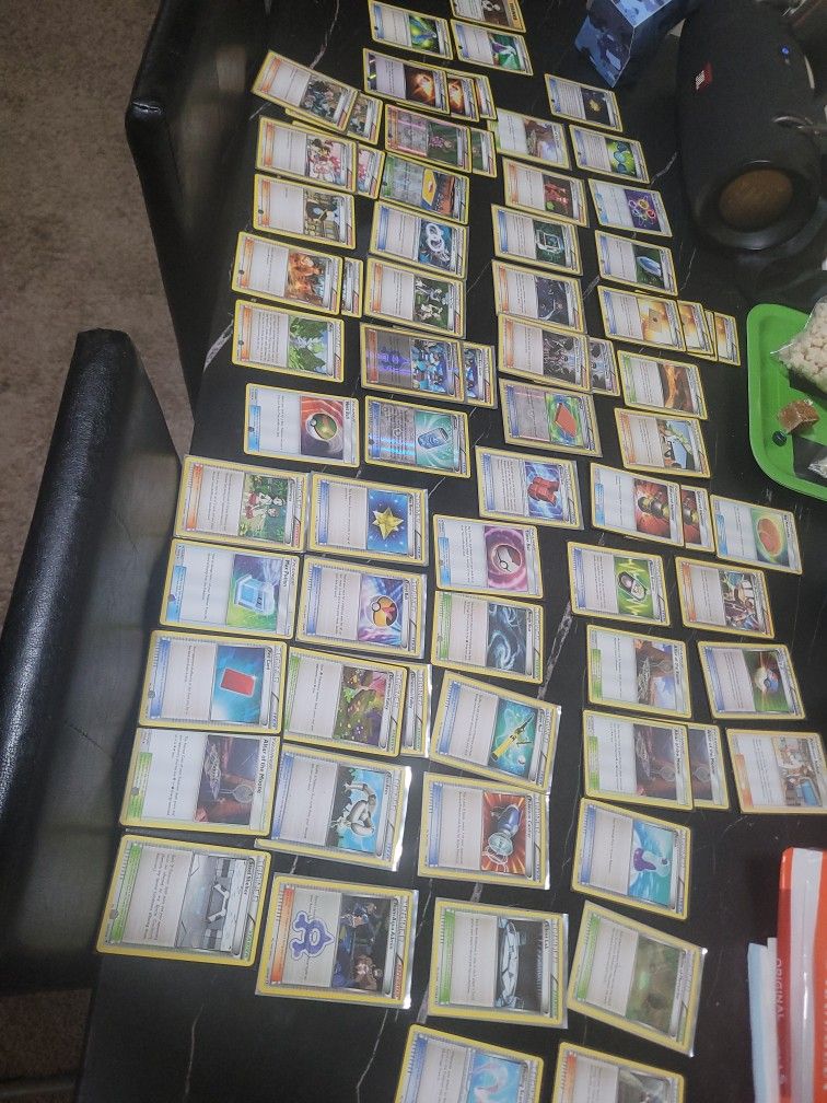 Pokémon Trainer Cards