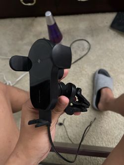 Automatic Wireless Car Charger Mount - Fast Charging