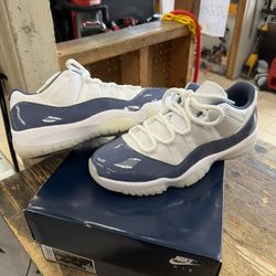 Jordan Retro 11 Low Size 9.5