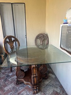 Kitchen table