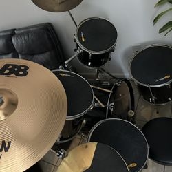 Urgent Sale Drummer 