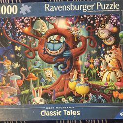1000 Ravensburger Puzzle Complete  
