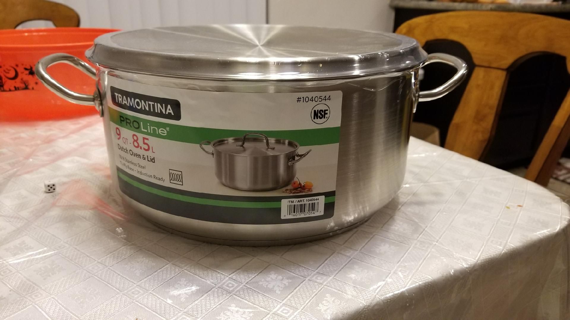 Tramontina ProLine 9-quart Stainless Steel Dutch Oven w/ Lid