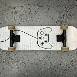 Skateboard. Hardly Used