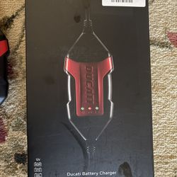 Ducati 12V Motorcycle Battery Charger Tender
