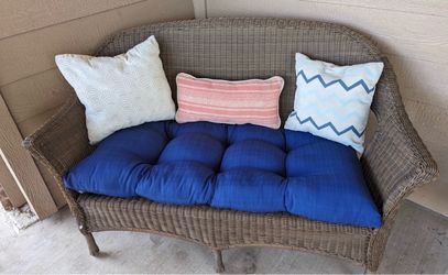 Wicker Patio Furniture Set – Loveseat, Chair & Ottoman