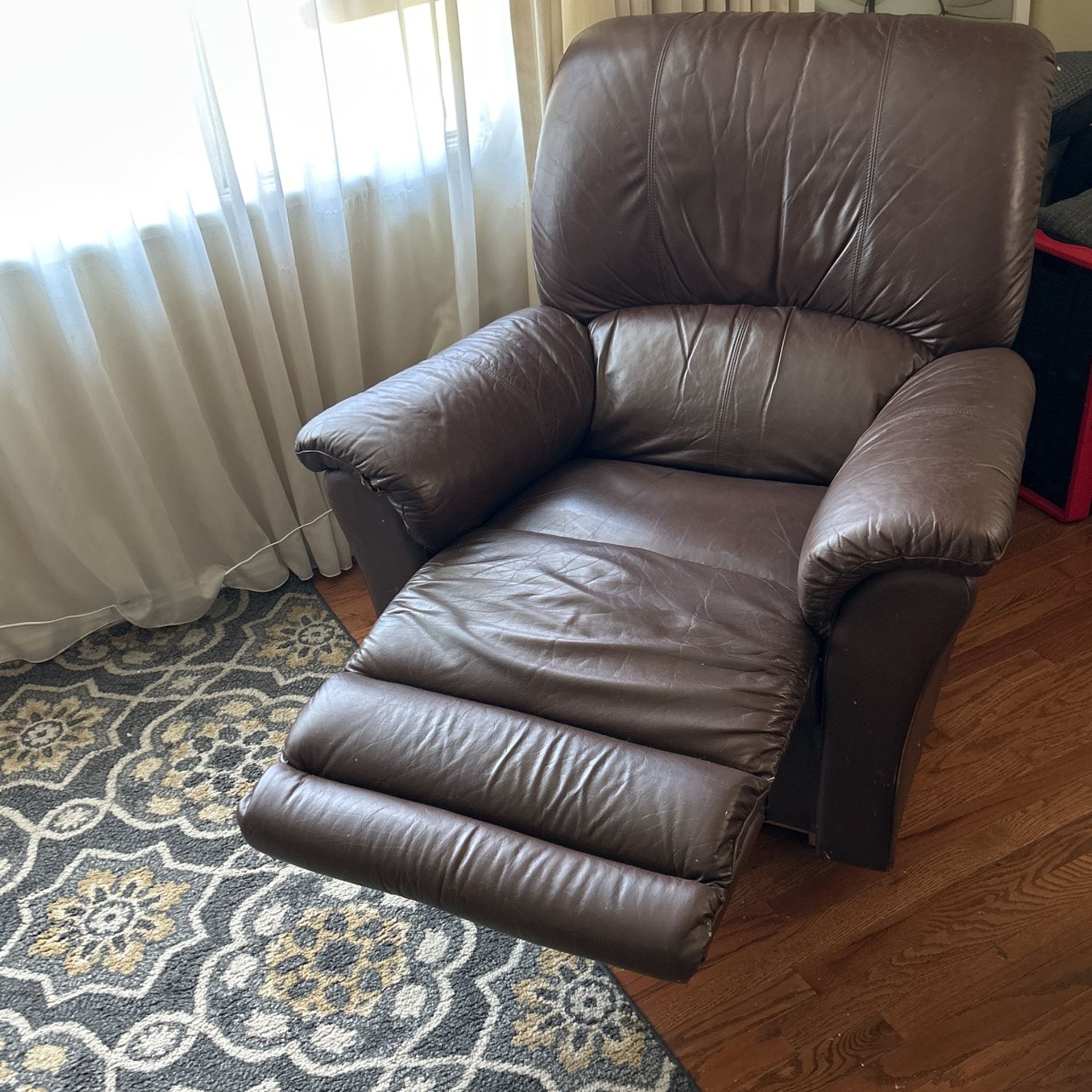 Recliner Chair