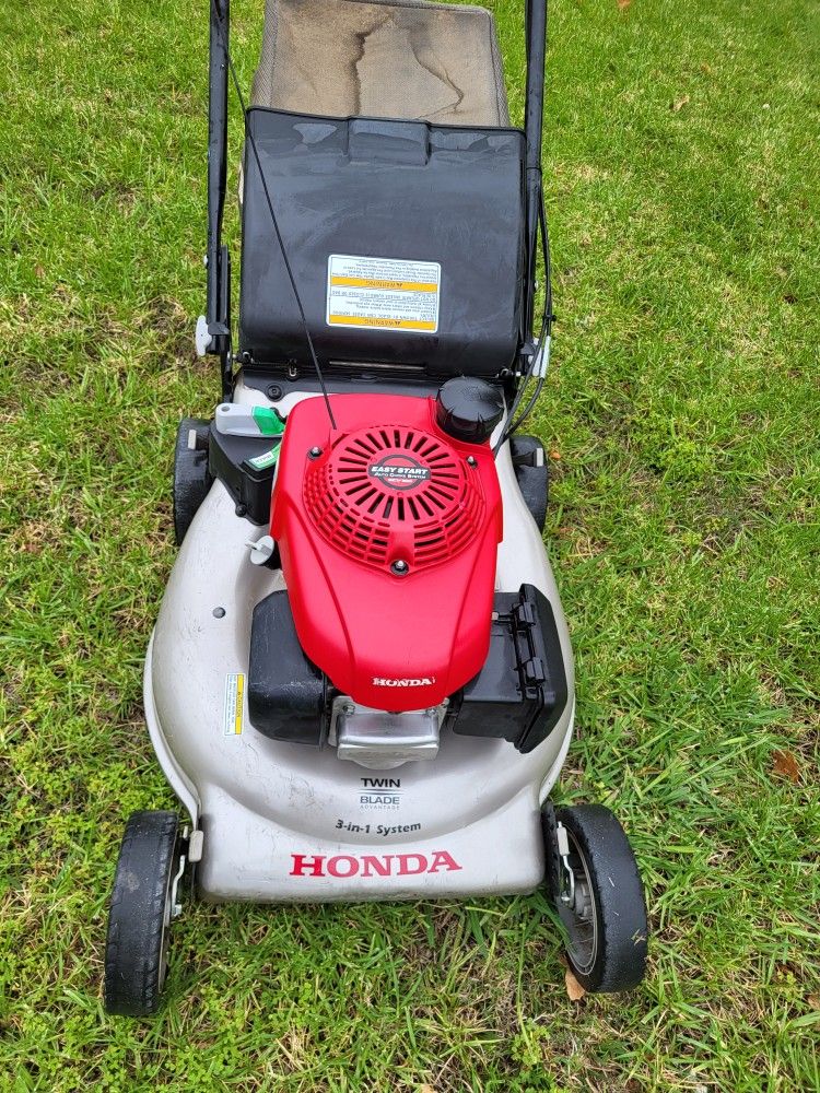 Honda Hrx217 Self Propelled Not Working: Easy Fixes Revealed