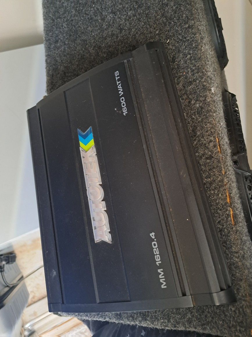 Jensen Subwoofer + Power Amplifier