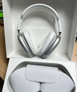 AirPods Max
