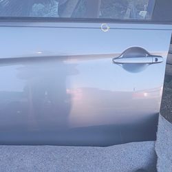 Driver side door silver in color for Mitsubishi outlander