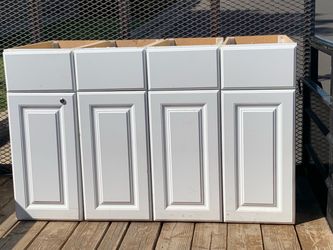 4 cabinets