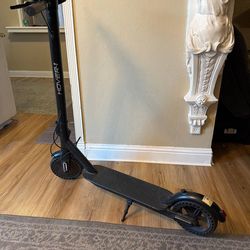 $200 OBO Hover 1 Scooter 12MPH with Airless Tires