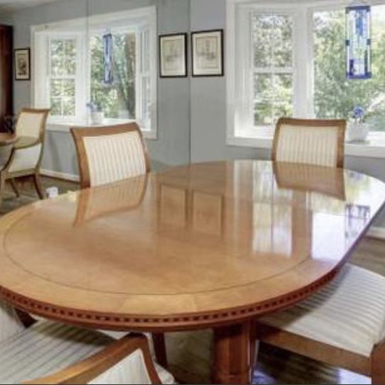 Hickory Dining Room Set