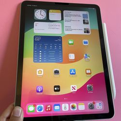 Apple IPad Air 5th Generation (10.9” Liquid Retina/ M1 chip / Latest Model) 64GB with pen, keyboard case & Accessories (256gb $599)