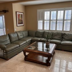 ETHAN ALLEN: 4 Pieces / Sectional Leather Sofa 
