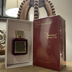 *BRAND NEW* Baccarat Rouge 540 