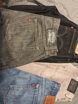 Levi Jeans *NEW*