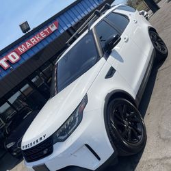 2019 3 ROW LAND ROVER DISCOVERY 