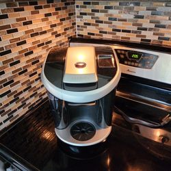 Keurig VUE V700 COFFEE MACHINE
