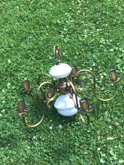 Vintage Mid Century Brass 17in hanging light