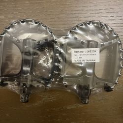  Black Aluminum Bear Trap Pedals Size 1/2 Inch 