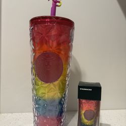Starbucks Venti + Keychain 