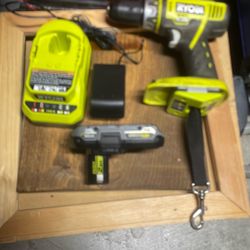 RYOBI   DRILL with Battery And charger 