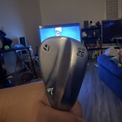 Taylormade Mg4 50/ 9 Wedge 