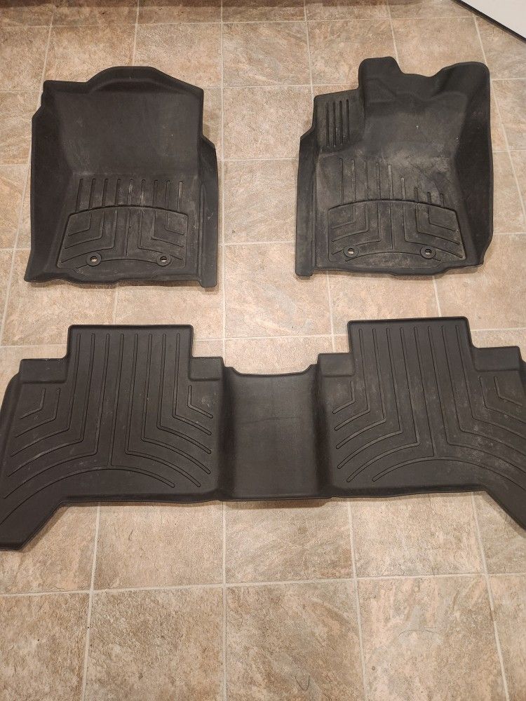 Weather Tech Toyota Tacoma Floor Mats Front/Back