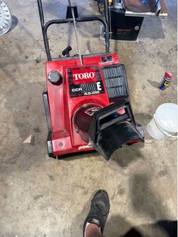 Toro CCR2000E Snow Blower