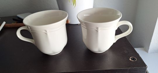 2 Count Mikasa French Countryside Mug Teacup