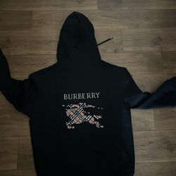 Burberry hoodie