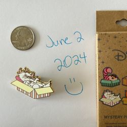 Disney blind box pin Aristocats Marie In Box 