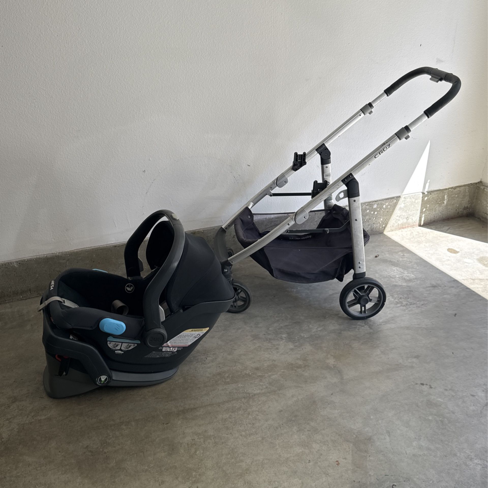 UppaBaby Stroller/Car seat Combo