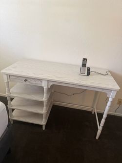 Small white wash desk with one drawer