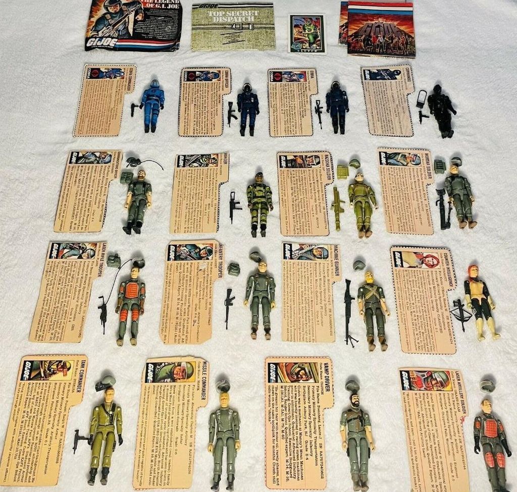 Collector seeking vintage old GI Joe toys dolls action figures accessories 1960s 70s 80s g.i. Joes toy figure doll collectible