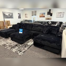 6PC Black Jumbo corduroys ectional sofa with chaise