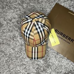 Burberry hat