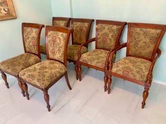 Solid wood Table + 6 wood/upholstered chairs